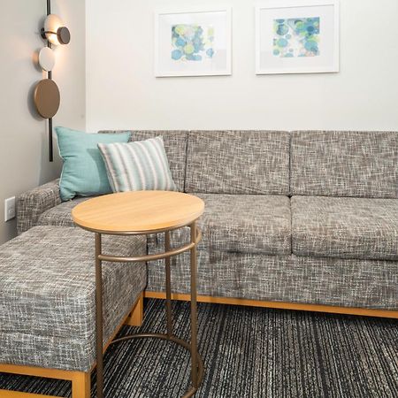Towneplace Suites By Marriott Louisville Downtown Extérieur photo