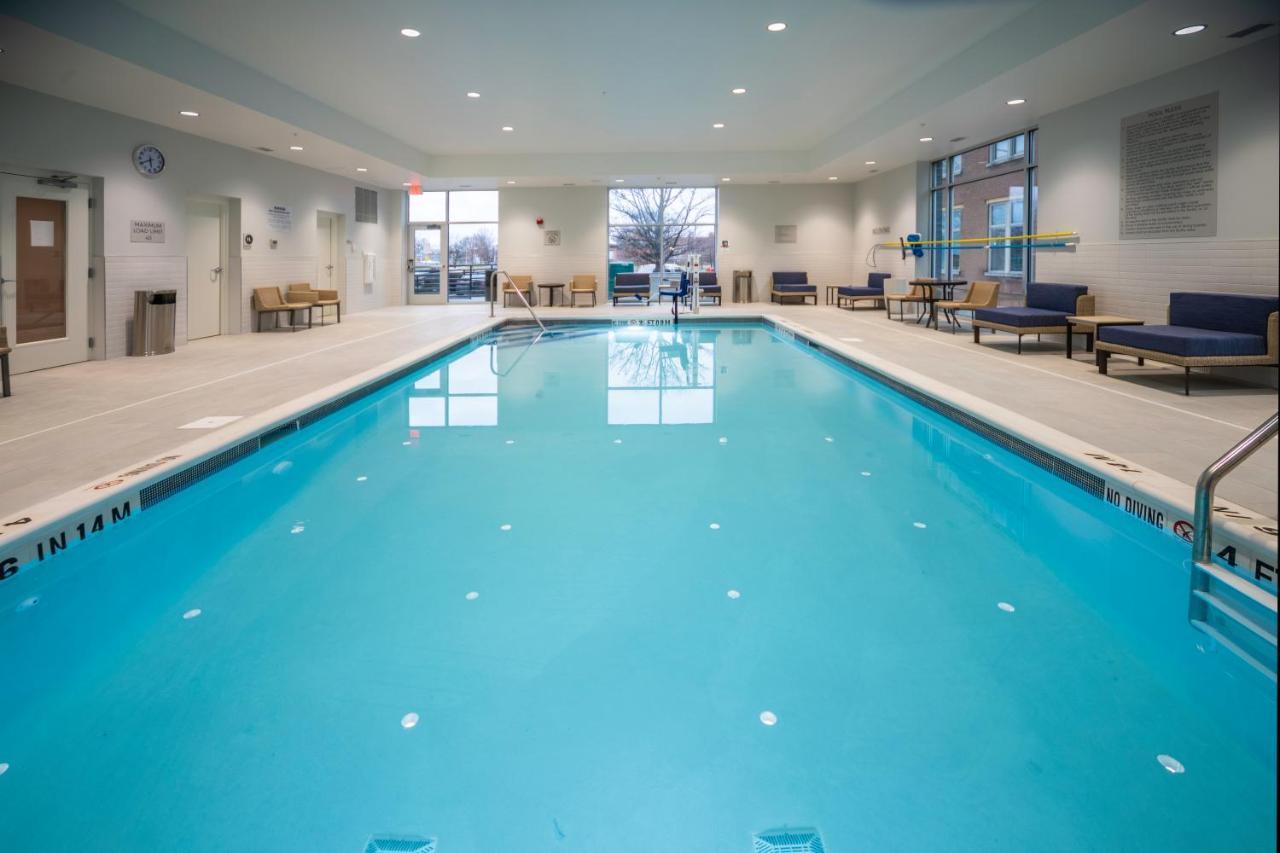 Towneplace Suites By Marriott Louisville Downtown Extérieur photo