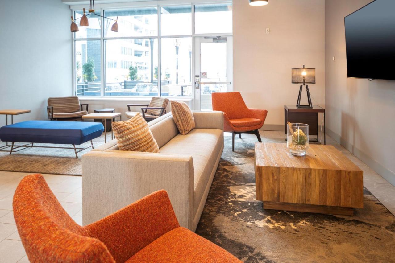 Towneplace Suites By Marriott Louisville Downtown Extérieur photo